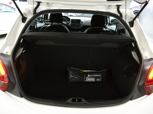 PEUGEOT 208 usata, con Climatizzatore