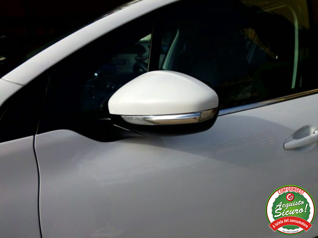 PEUGEOT 2008 usata, con MP3