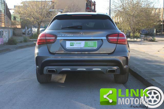MERCEDES-BENZ GLA 200 usata, con Boardcomputer