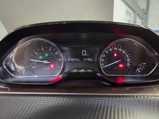 PEUGEOT 2008 usata, con Cruise Control