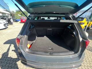 VOLKSWAGEN Tiguan usata, con Airbag laterali