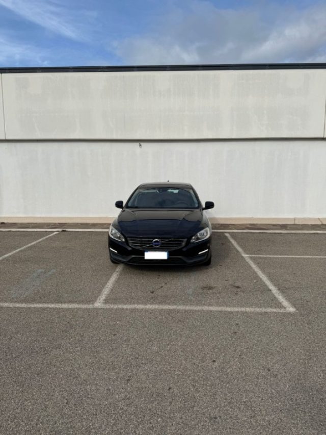 VOLVO V60 usata, con ABS