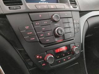 OPEL Insignia usata, con Specchietti laterali elettrici