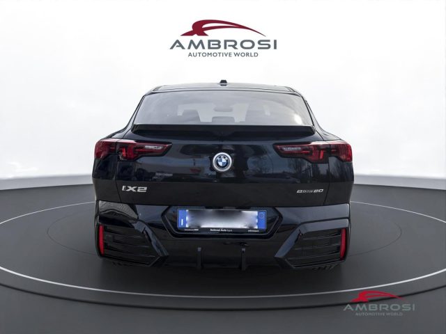 BMW iX2 usata 7
