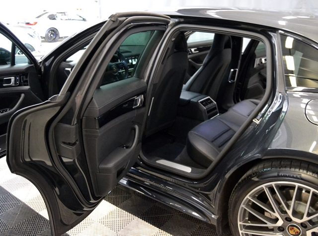 PORSCHE Panamera usata, con Airbag laterali