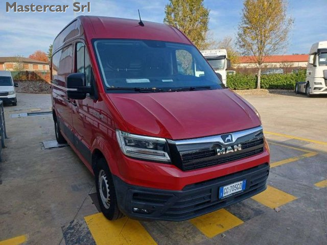 VOLKSWAGEN Crafter usata, con Climatizzatore
