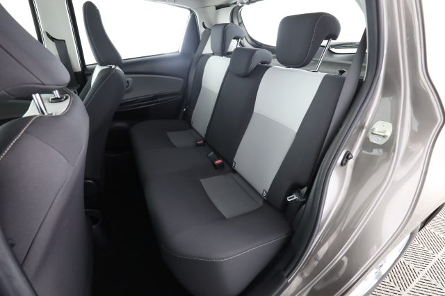 TOYOTA Yaris usata 3