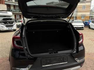 RENAULT Captur usata, con USB