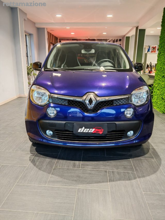 RENAULT Twingo usata, con Airbag