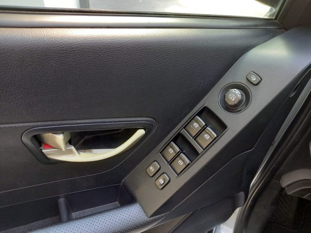 SSANGYONG Korando usata, con Controllo automatico clima