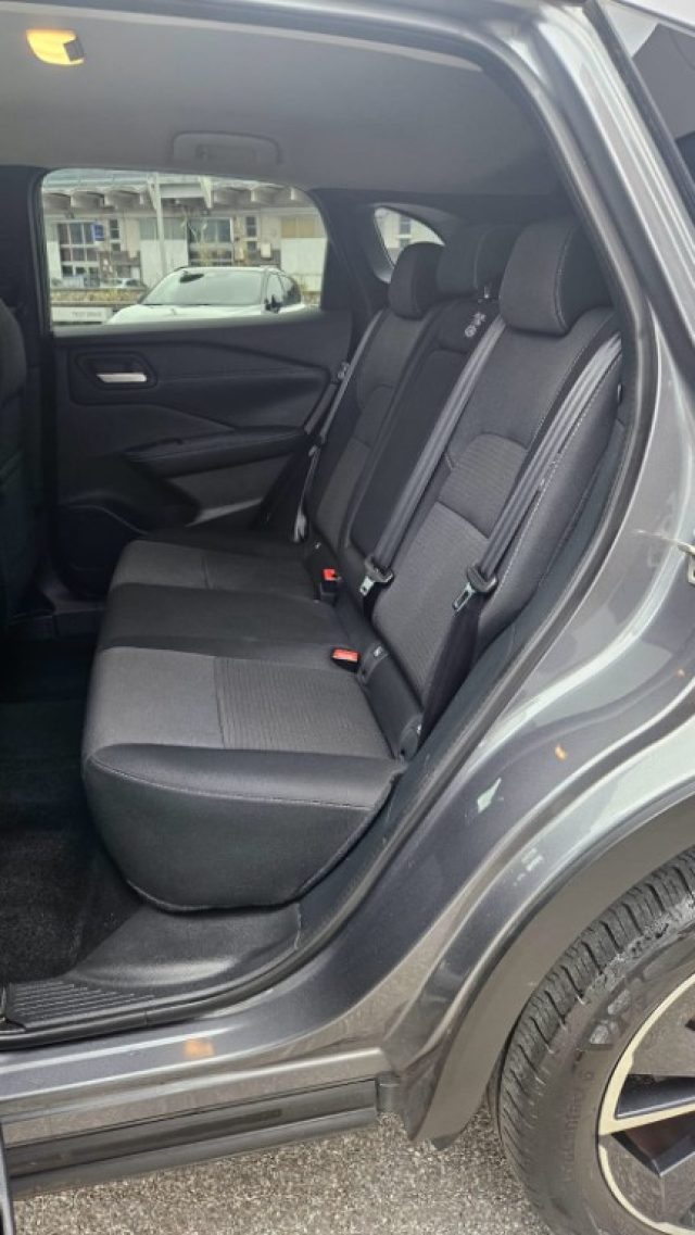 NISSAN Qashqai usata, con Controllo elettronico della corsia