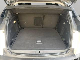 PEUGEOT 3008 usata, con Controllo elettronico della corsia