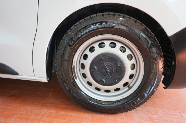 OPEL Vivaro usata 32