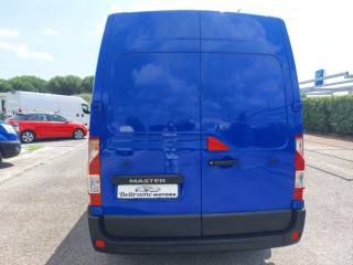 RENAULT Master usata, con USB