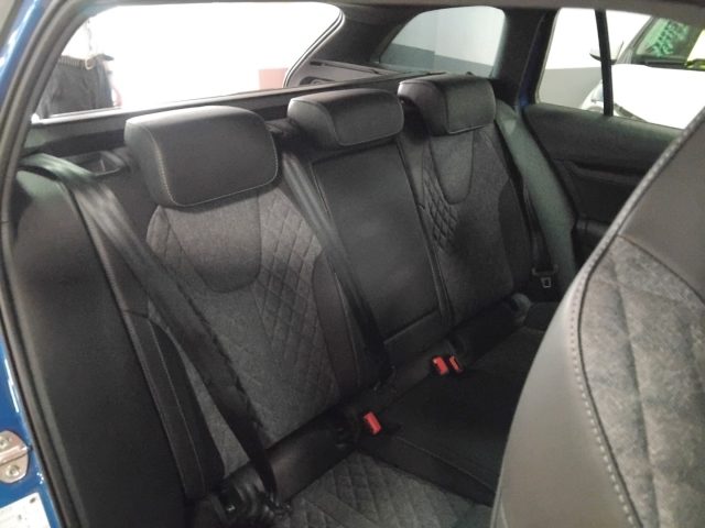 SKODA Octavia usata, con Bracciolo
