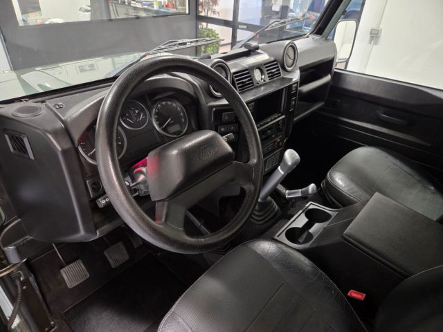 LAND ROVER Defender usata, con Cronologia tagliandi