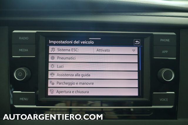 VOLKSWAGEN Transporter usata, con USB