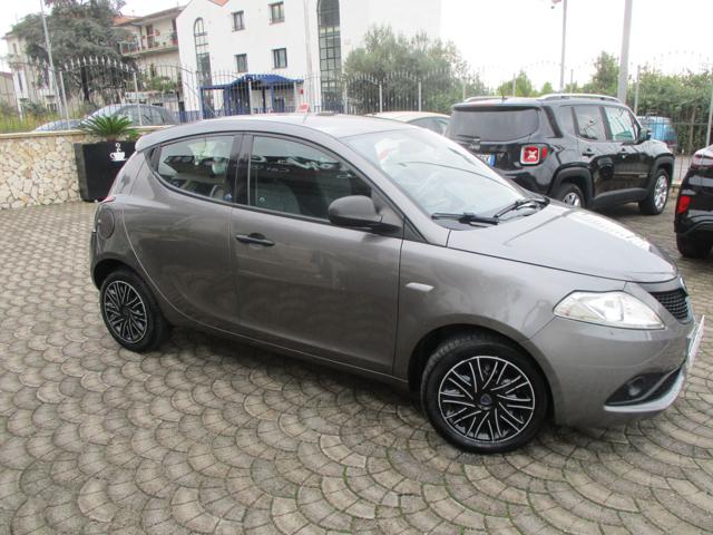 LANCIA Ypsilon usata, con Alzacristalli elettrici