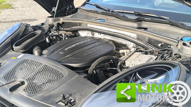 PORSCHE Macan usata, con Fendinebbia