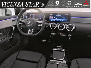 MERCEDES-BENZ A 180 usata, con Cerchi in lega
