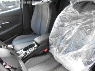 PEUGEOT 208 usata, con Autoradio digitale