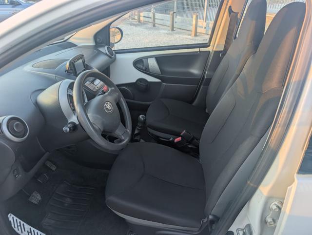 TOYOTA Aygo usata, con Alzacristalli elettrici