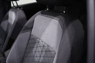 VOLKSWAGEN Taigo usata, con Fari LED