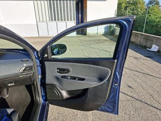 LANCIA Ypsilon usata 36