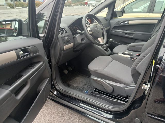 OPEL Zafira usata, con Servosterzo