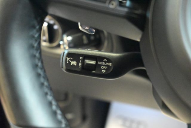 PORSCHE Macan usata 53