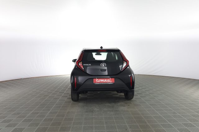 TOYOTA Aygo X usata 4