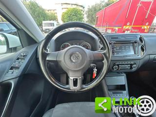 VOLKSWAGEN Tiguan usata, con Autoradio