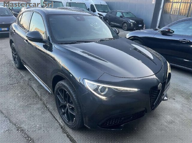 ALFA ROMEO Stelvio usata, con Regolazione elettrica sedili