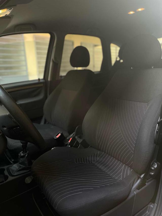 OPEL Meriva usata, con Sedile posteriore sdoppiato