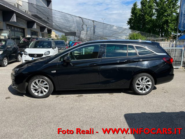 OPEL Astra usata, con Controllo automatico clima