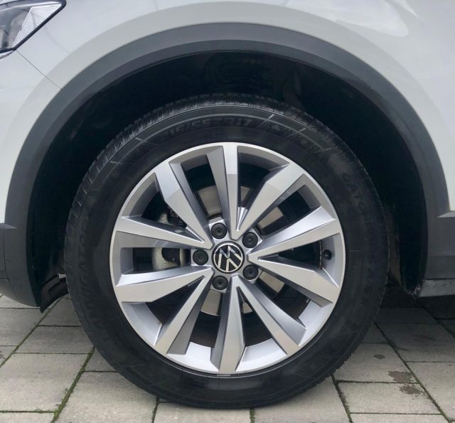 VOLKSWAGEN T-Roc usata, con Isofix