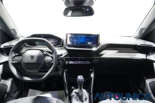 PEUGEOT 2008 usata, con Controllo automatico clima