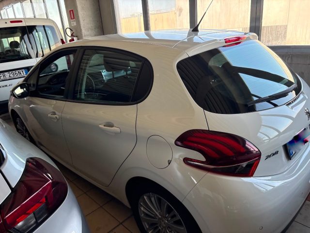 PEUGEOT 308 usata, con ABS