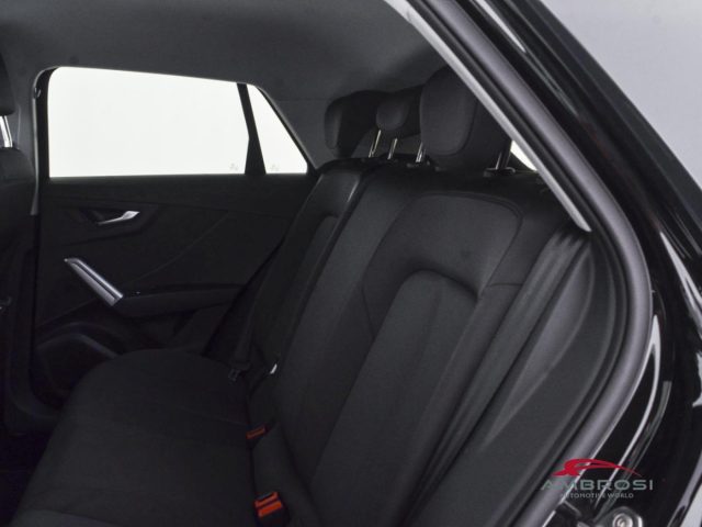 AUDI Q2 usata 8