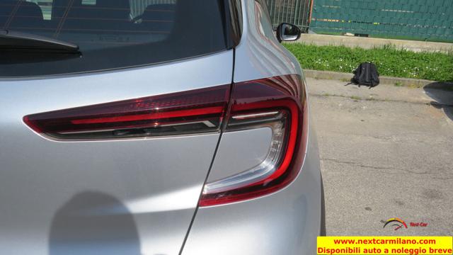RENAULT Captur usata, con Autoradio digitale