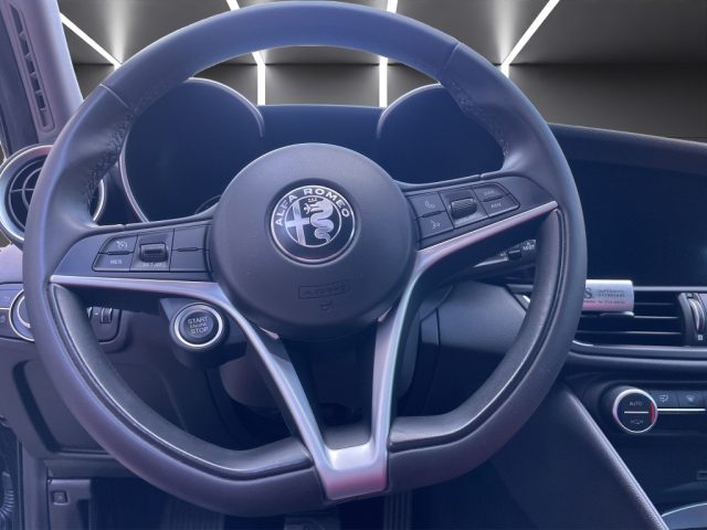 ALFA ROMEO Giulia usata, con ESP