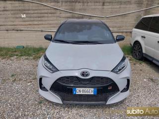 TOYOTA Yaris usata, con Airbag laterali