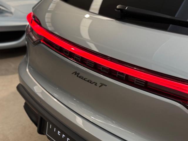 PORSCHE Macan usata, con USB
