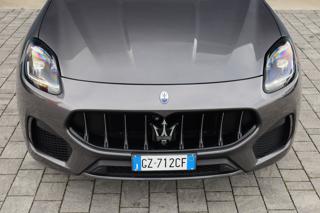 MASERATI Grecale usata, con Luci diurne LED