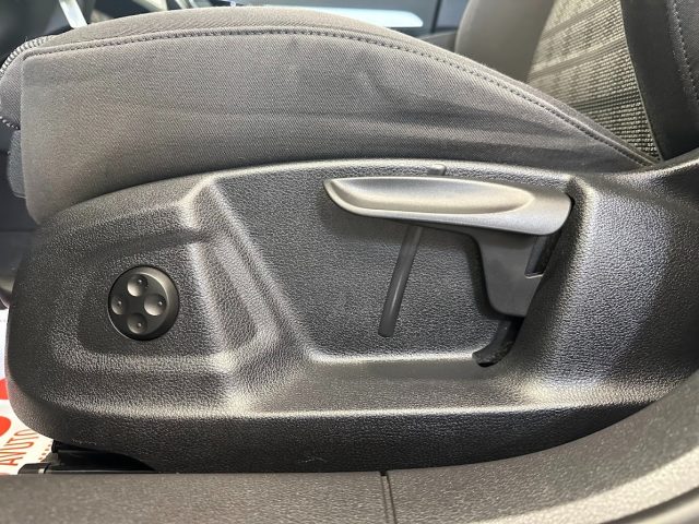 AUDI Q3 usata, con Isofix