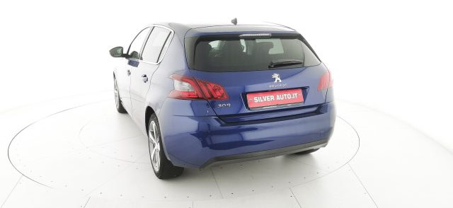 PEUGEOT 308 usata, con Sensori di parcheggio posteriori