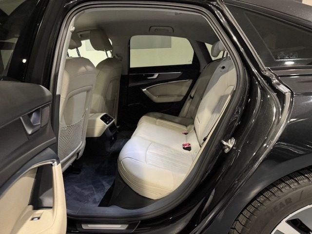 AUDI A6 usata, con Park Distance Control