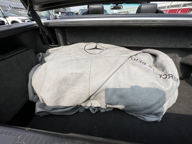 MERCEDES-BENZ SL 280 usata, con Regolazione elettrica sedili