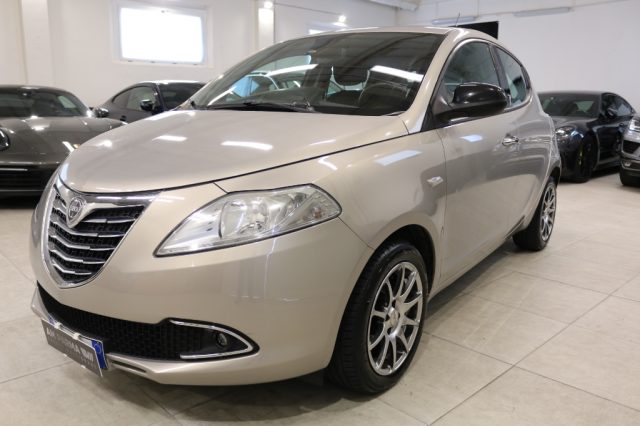 LANCIA Ypsilon usata, con Airbag Passeggero