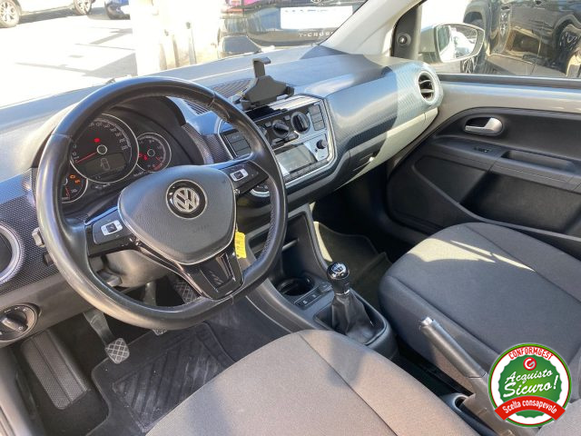 VOLKSWAGEN up! usata, con Climatizzatore